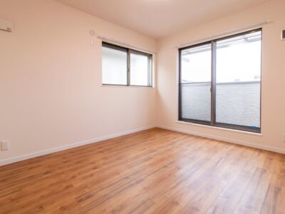 浦安駅から徒歩8分の一戸建★